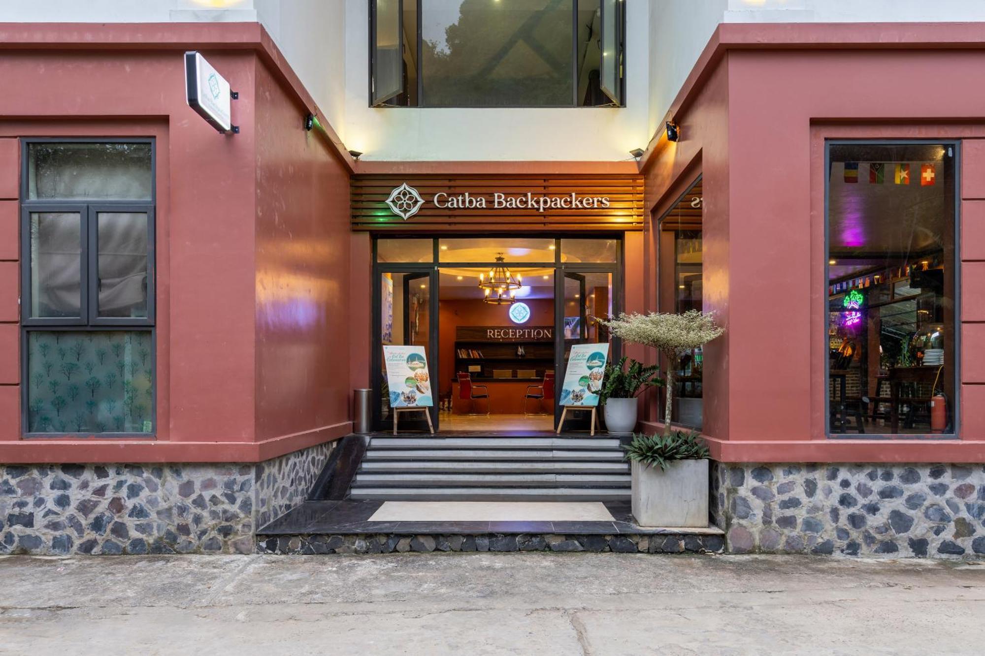 Catba Backpackers Hostel & Pool Bar Chan Chau Экстерьер фото